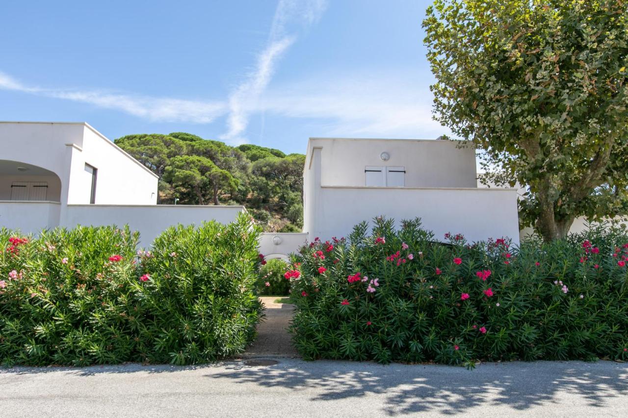 Beach Cannes Bungalows 勒卡内 外观 照片