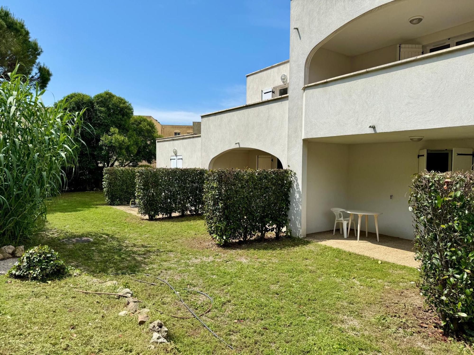 Beach Cannes Bungalows 勒卡内 外观 照片
