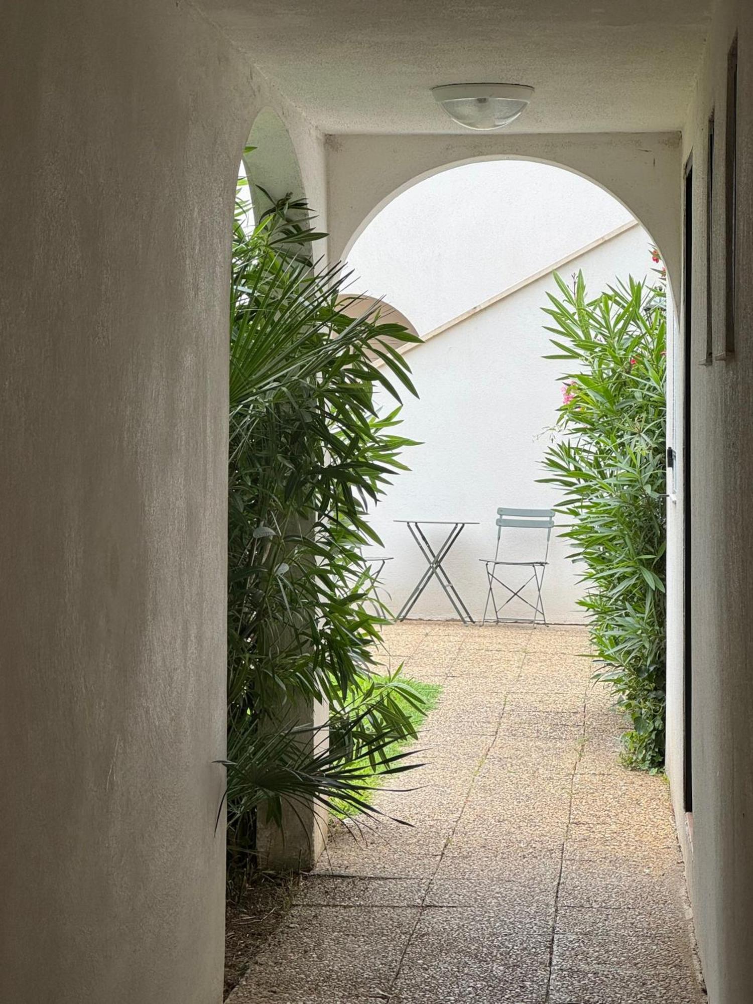 Beach Cannes Bungalows 勒卡内 外观 照片