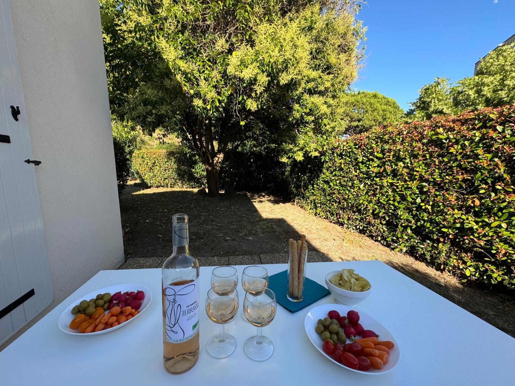 Beach Cannes Bungalows 勒卡内 外观 照片