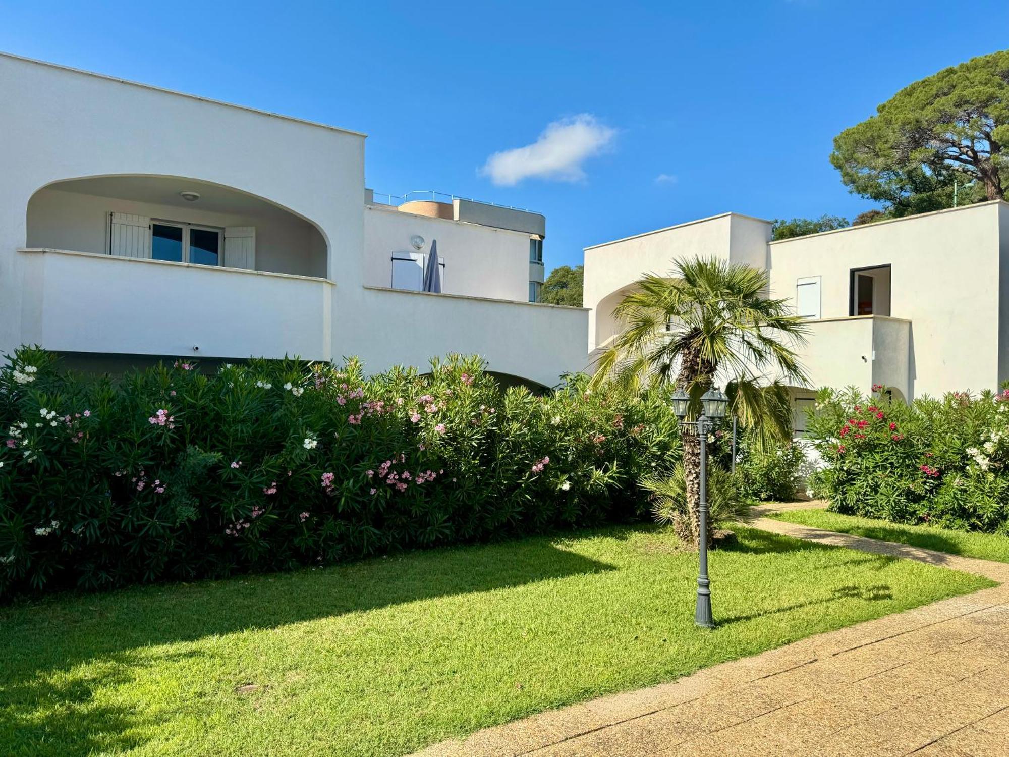 Beach Cannes Bungalows 勒卡内 客房 照片